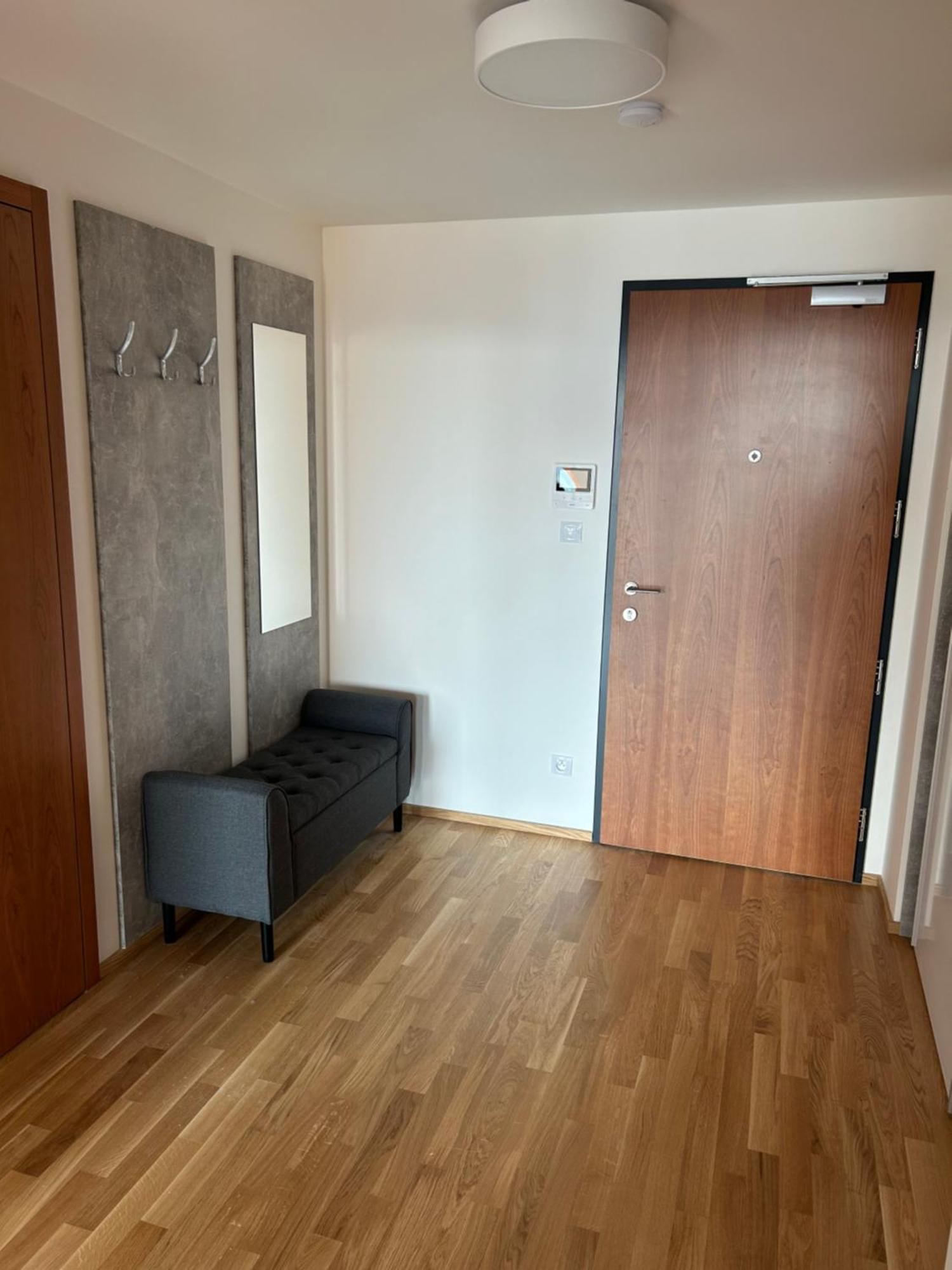 Prague Smichov Andel Apartment Exterior photo