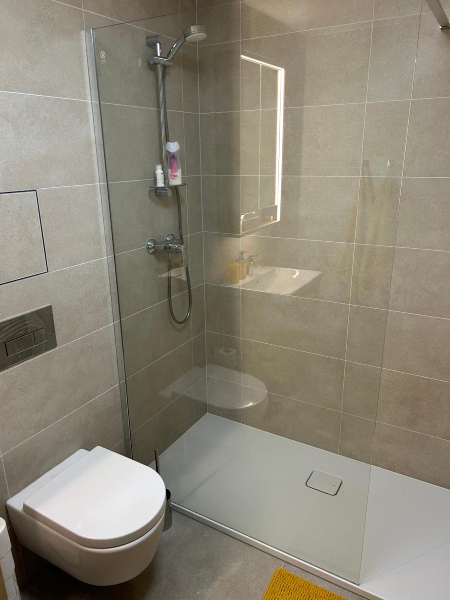 Prague Smichov Andel Apartment Exterior photo
